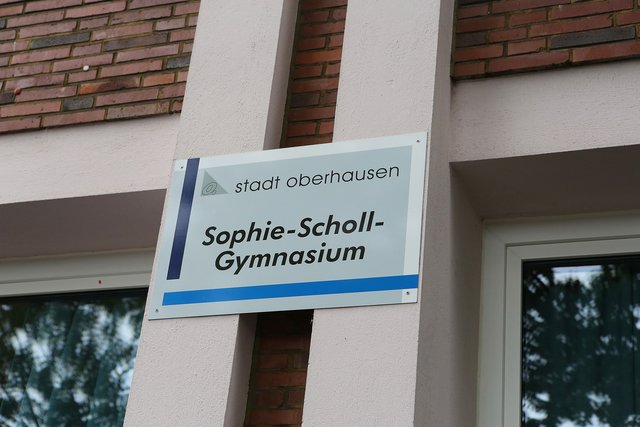 Stadt Oberhausen verurteilt anti-israelische Schmierereien am Sophie-Scholl-Gymnasium