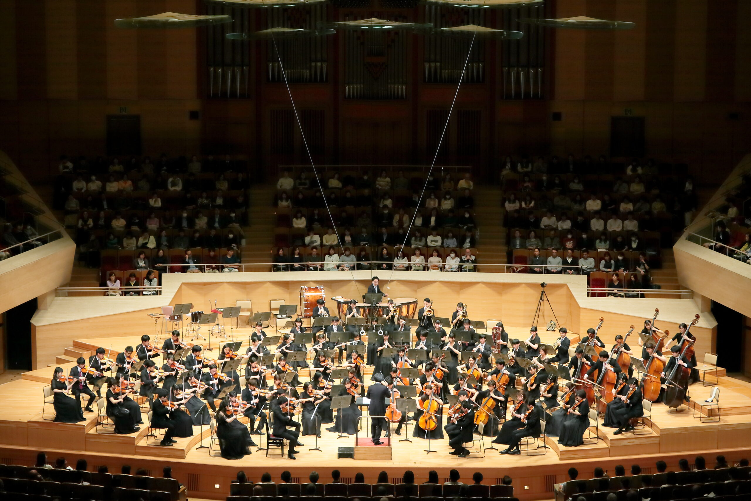 Waseda Symphony Orchestra Tokyo“ in der Luise-Albertz-Halle
