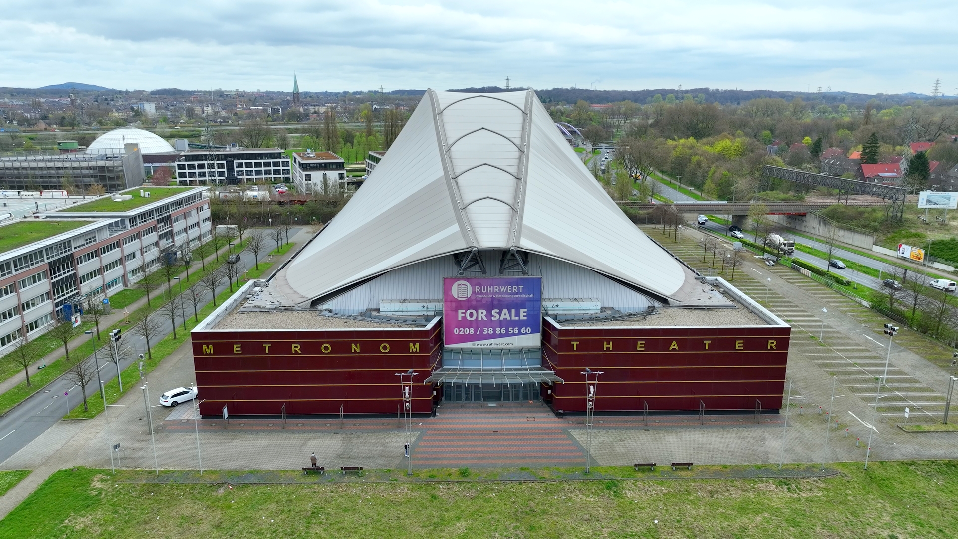 Metronom Theater Oberhausen nimmt Spielbetrieb noch dieses Jahr auf