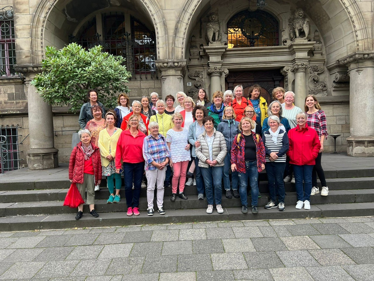 Frauenpolitische Fahrt führte nach Nimwegen