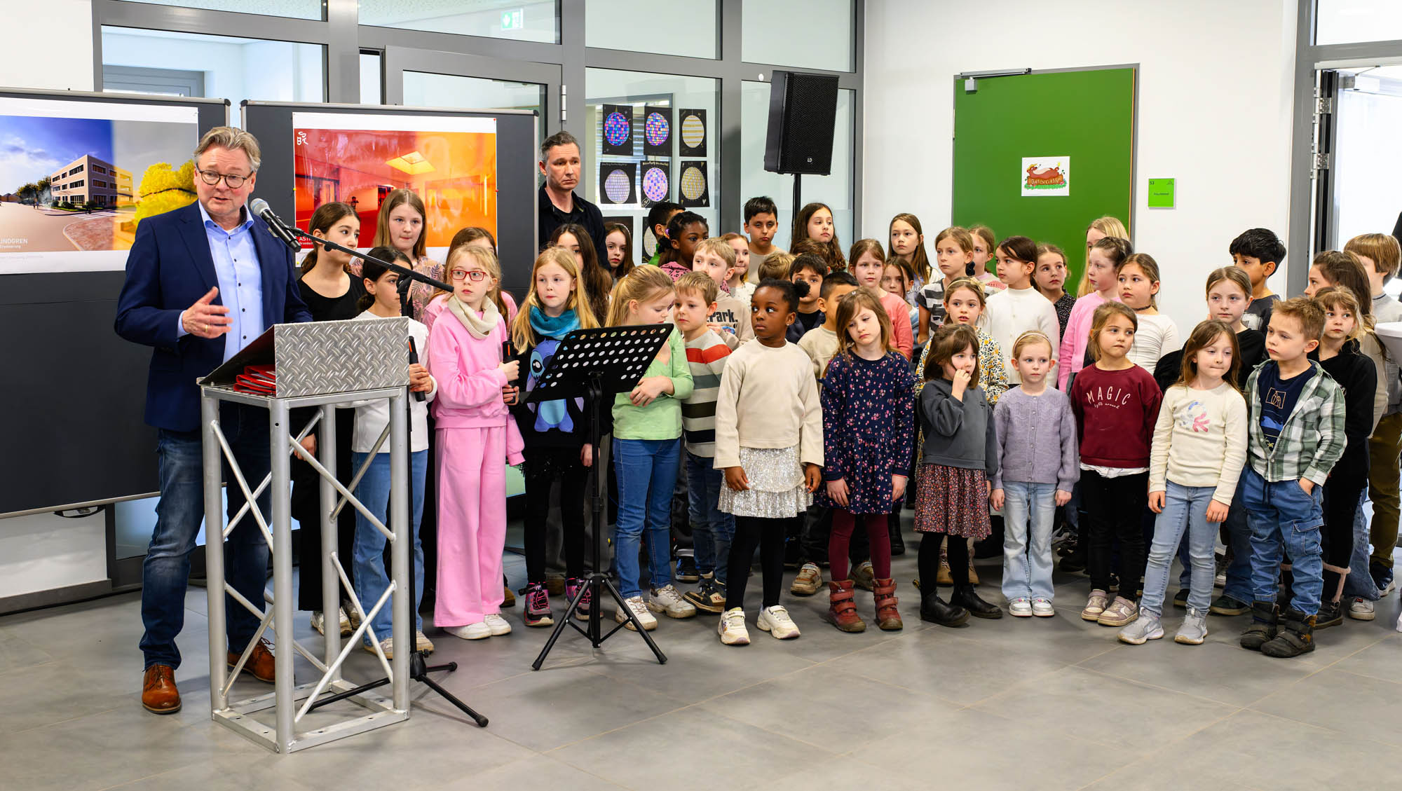 Erweiterungsneubau an der Astrid-Lindgren-Grundschule fertiggestellt Ein weiterer Meilenstein für die Bildung der Kinder